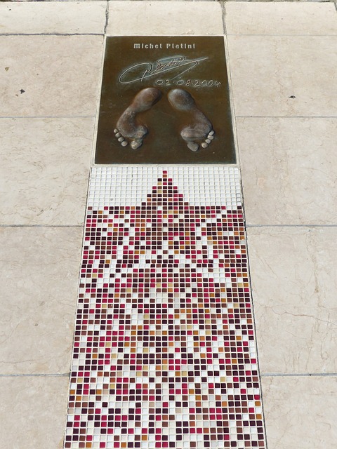 在俱乐部 在俱乐部